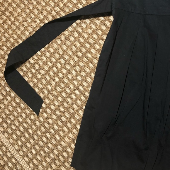 BCBG Maxazria Women’s Size 12 Sleeveless Ruffle Knee Length Dress - Picture 3 of 12